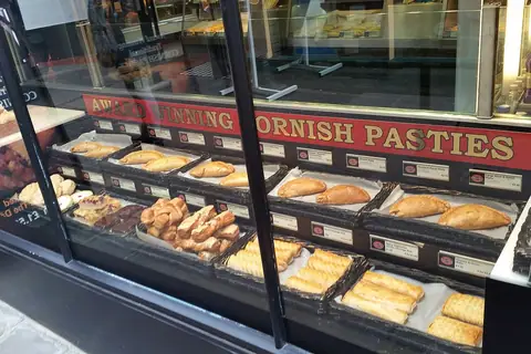 Rowes Bakery photo 3
