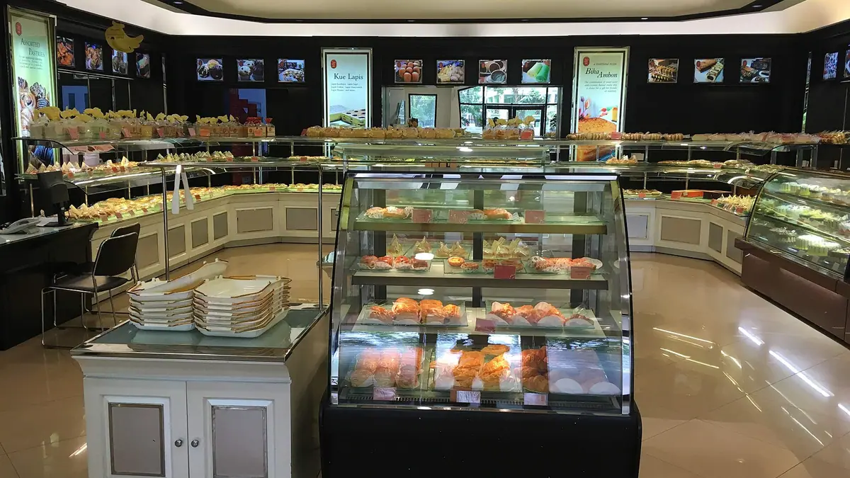 Rowes Bakery – bakery in Callington town centre